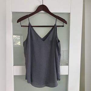 Gray tank